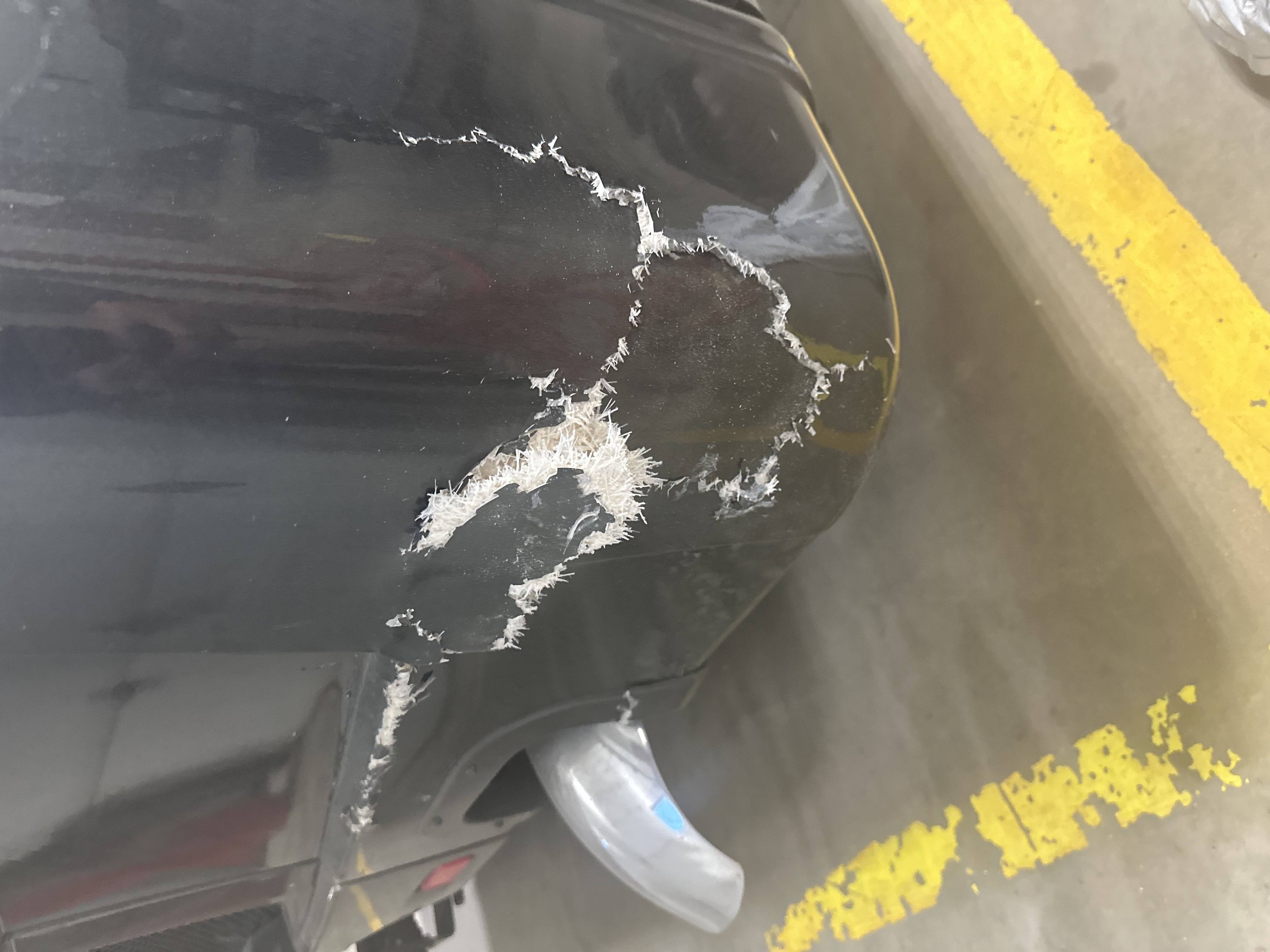 RV fiberglass damage before repair